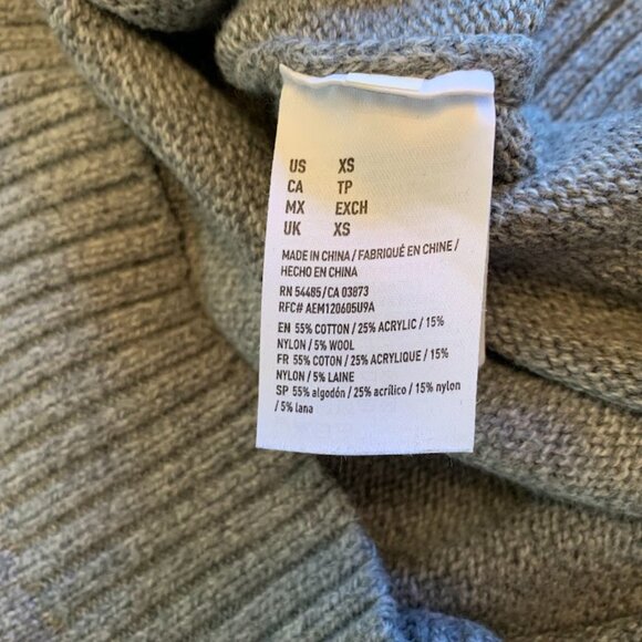 American Eagle *Seriously Soft* Knit 1/4 Button up sweater - Mens Size XS - Picture 10 of 10